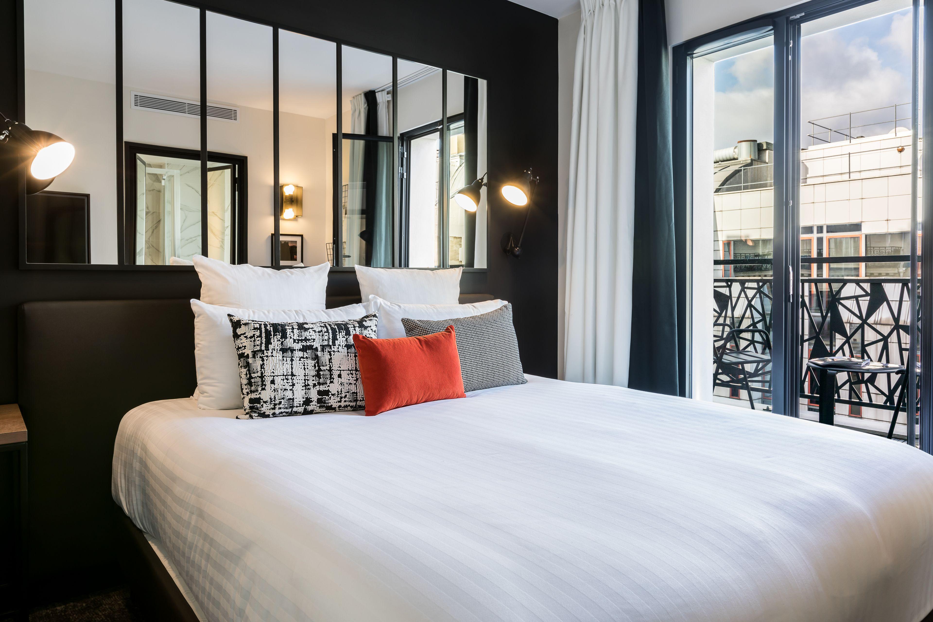 Laz' Urbain Hotel