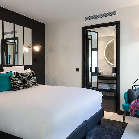 Laz' Urbain Hotel Parigi